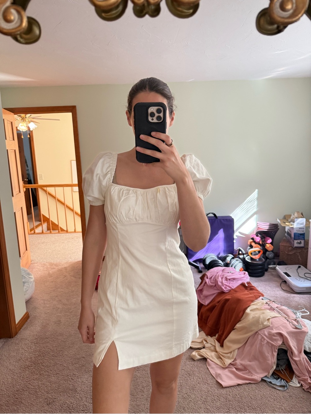 Elegant Cream Puff-Sleeve Mini Dress
